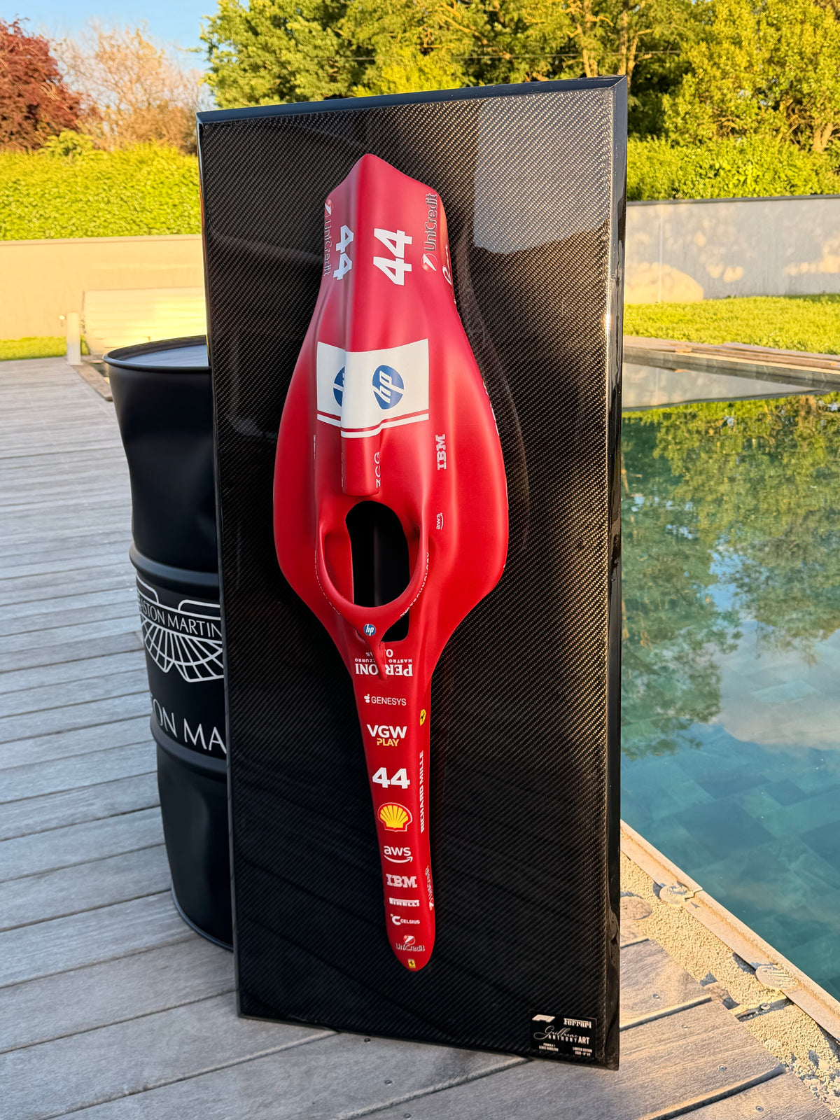 F1 #44 – Sculpture Murale Carbone – Édition Numérotée - Ferrari Lewis Hamilton